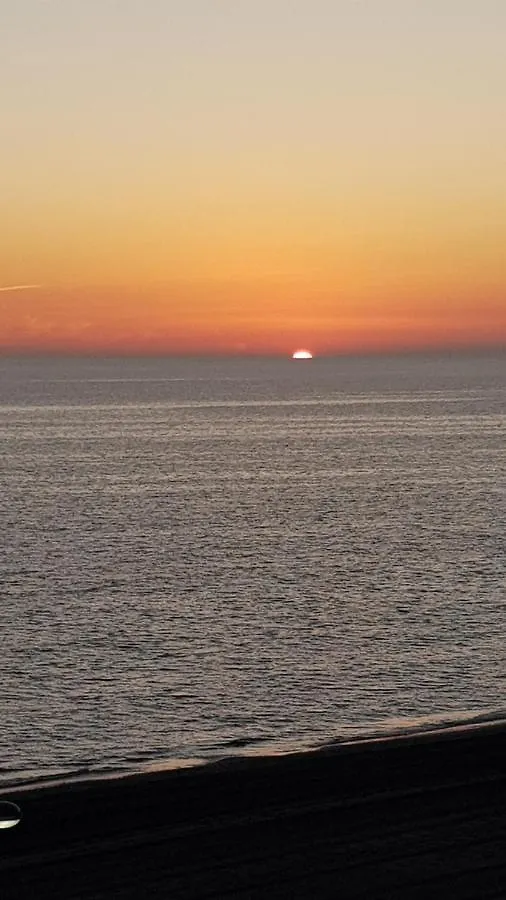 Beachfront 82 Torrox